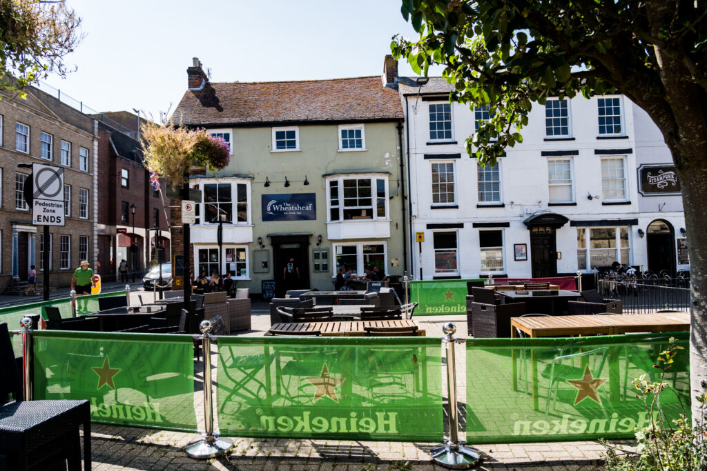 Wheatsheaf Hotel Newport